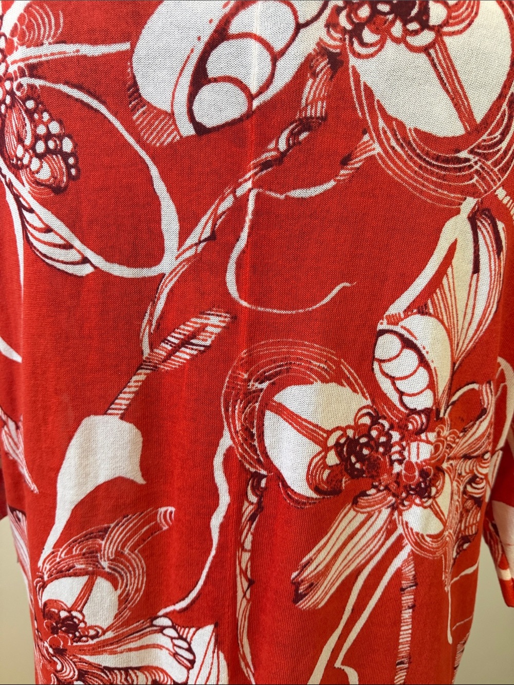 Chico's Size 2 Floral Lightweight Cardigan Red and White - Picture 3 of 8